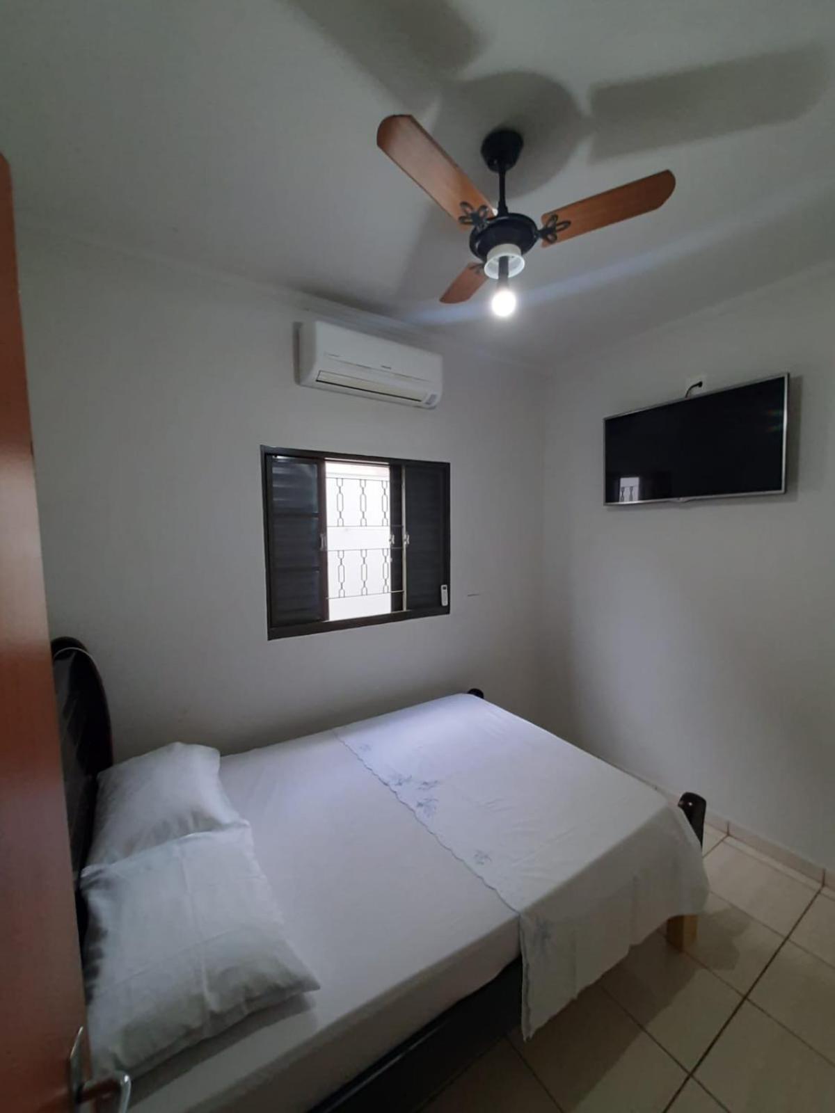 Vila Divina Luz Casa De Temporada Olímpia Exteriér fotografie